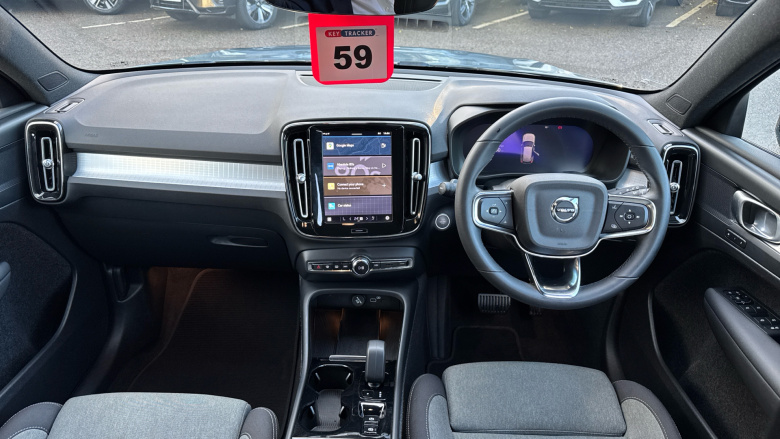 Volvo XC40 2.0 B3P Plus Dark 5dr Auto Petrol Estate